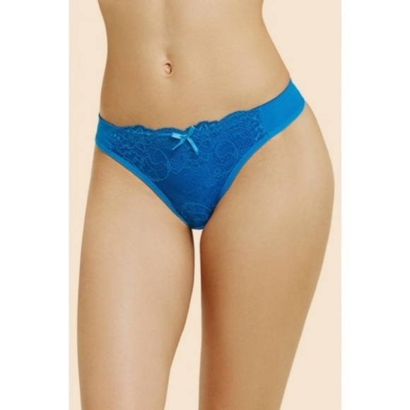 Bundle of Sheer Lace Detail Panties - Picture 2 of 3